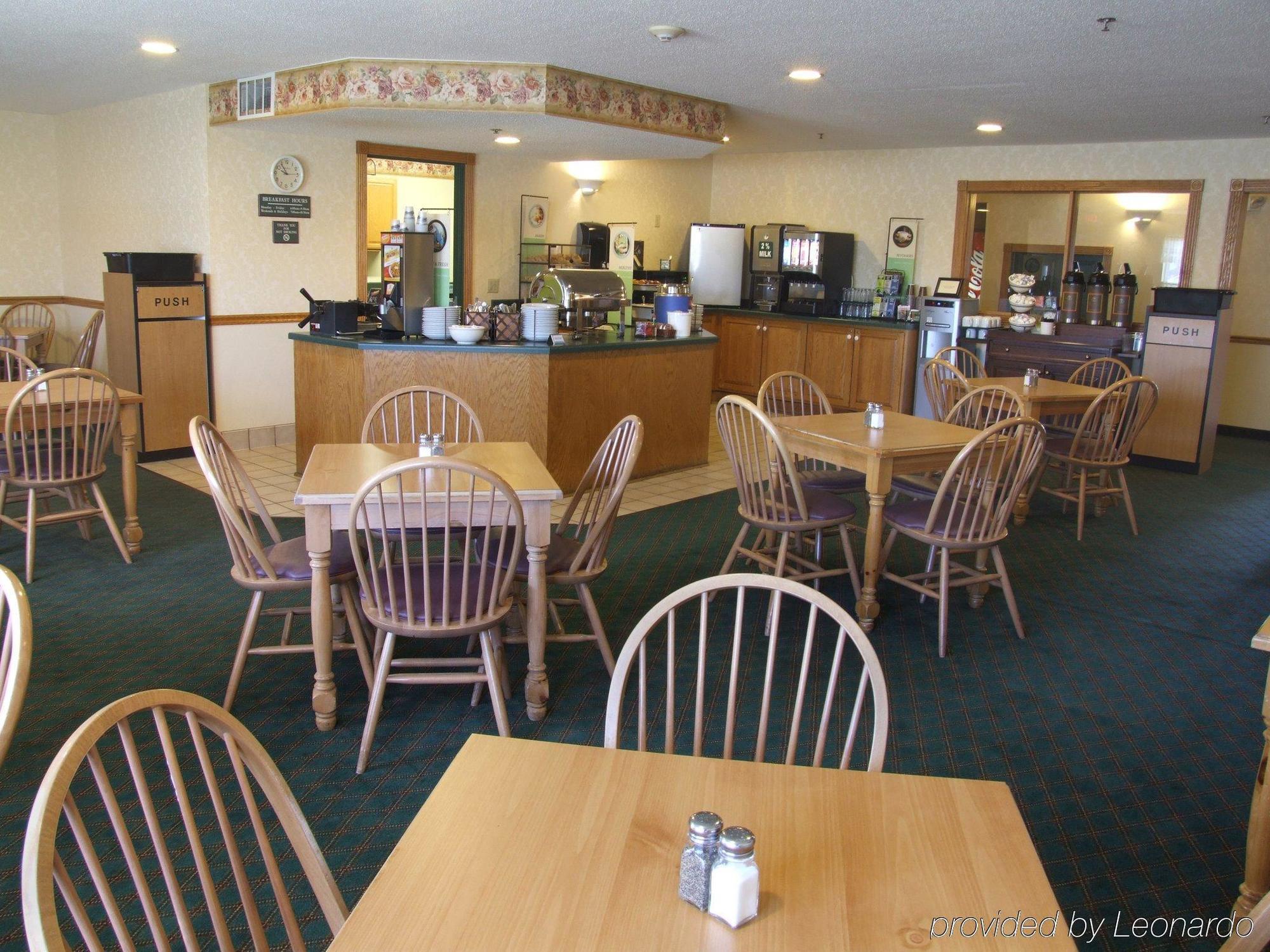 Country Inn & Suites By Radisson, Mason City, Ia Экстерьер фото